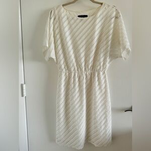 Maggy London Elegant White Dress